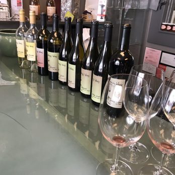 Symbiosis Wines - Wines made by the owner. - Wineries Near Me - Paso Robles, California Symbiosis Wines - Wines made by the owner. - Wineries Near Me - Paso Robles, California
