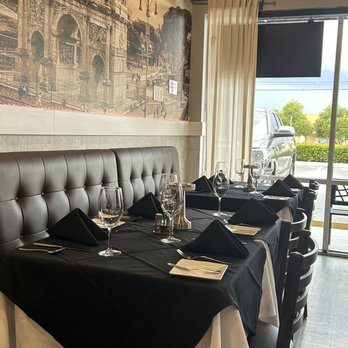 Coppola's Bistro Ristorante - Italian Near Me - Miami, Florida