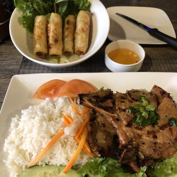Hello Saigon - Vietnamese Near Me - New York, New York
