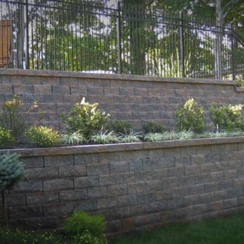 Shelton Landscape & Maintenance - Retaining Wall St. Louis - Landscaping Near Me - Arnold, Missouri Shelton Landscape & Maintenance - Retaining Wall St. Louis - Landscaping Near Me - Arnold, Missouri