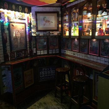 Eugene's - Pub interior - Pubs Near Me - Ennistimon, CE