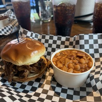 Brileys BBQ & Grill - Pulled pork sandwich and bbq beans - Barbeque Near Me - Lake Forest Park, Washington