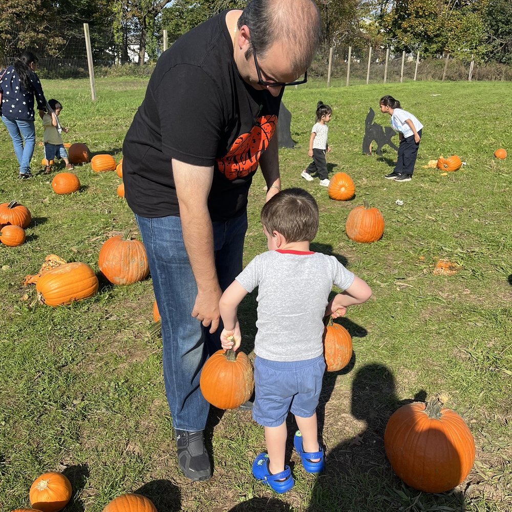 Decker Farm - Farmers Market Near Me - Staten Island, New York