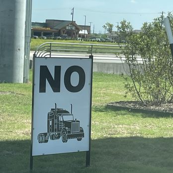 Buc-ee's - Gas Stations Near Me - Fort Worth, Texas Buc-ee's - Gas Stations Near Me - Fort Worth, Texas
