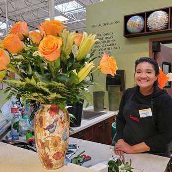 Smith's - Another beautiful arrangement by Yali! - Grocery Near Me - Reno, Nevada