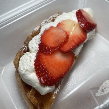 RofleRofle - Croissant+waffle - Desserts Near Me - Tucson, Arizona