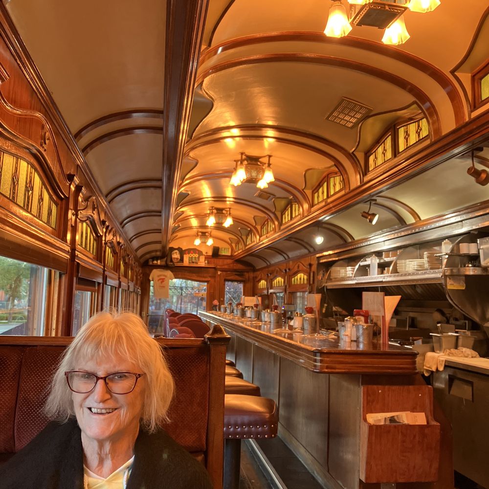 Frank's Diner - Cute diner old school menu crazy good food - Diners Near Me - Spokane, Washington