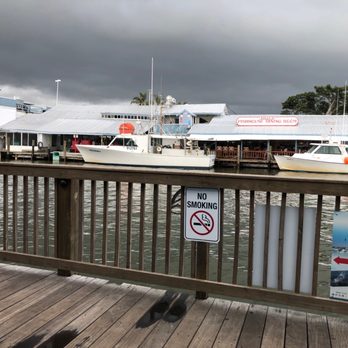 Pinchers - Dinner View - Seafood Near Me - Naples, Florida