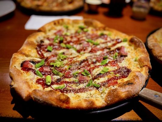 Rebellion Pizza by null
