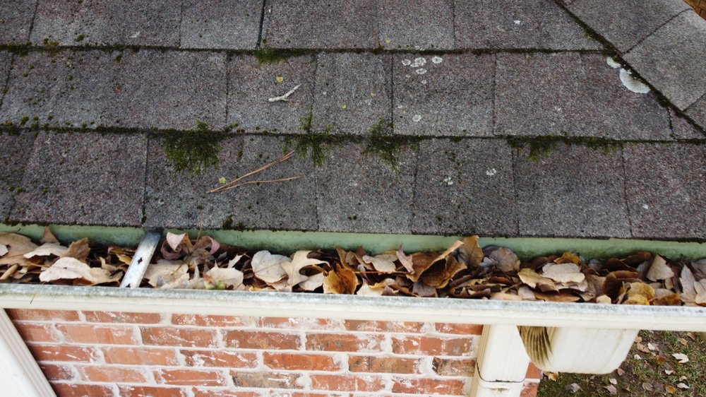 Slide of Roofmaxx of Tyler