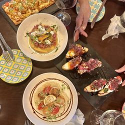Unwined Wine & Beer Bar - Scallops, Tuna, Montaditos