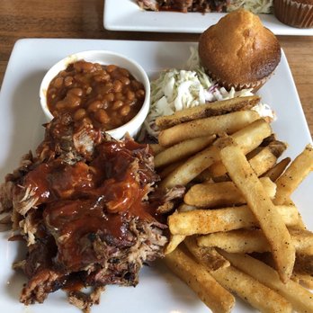 Smoke and Bones - Pulled pork - Barbeque Near Me - North Vancouver, British Columbia Smoke and Bones - Pulled pork - Barbeque Near Me - North Vancouver, British Columbia