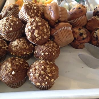 Staybridge Suites - Breakfast buffet. - Hotels Near Me - Albuquerque, New Mexico