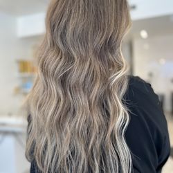 Mane Hue salon