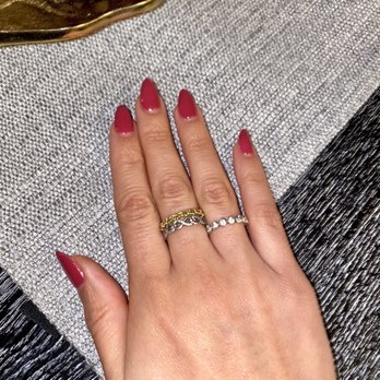 Pearl's Nails - Massage Near Me - Chicago, Illinois