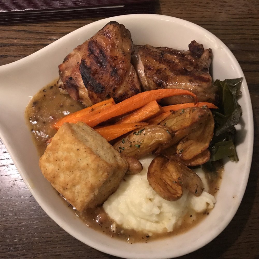 Avery Brewing - Chicken and biscuit - Breweries Near Me - Boulder, Colorado