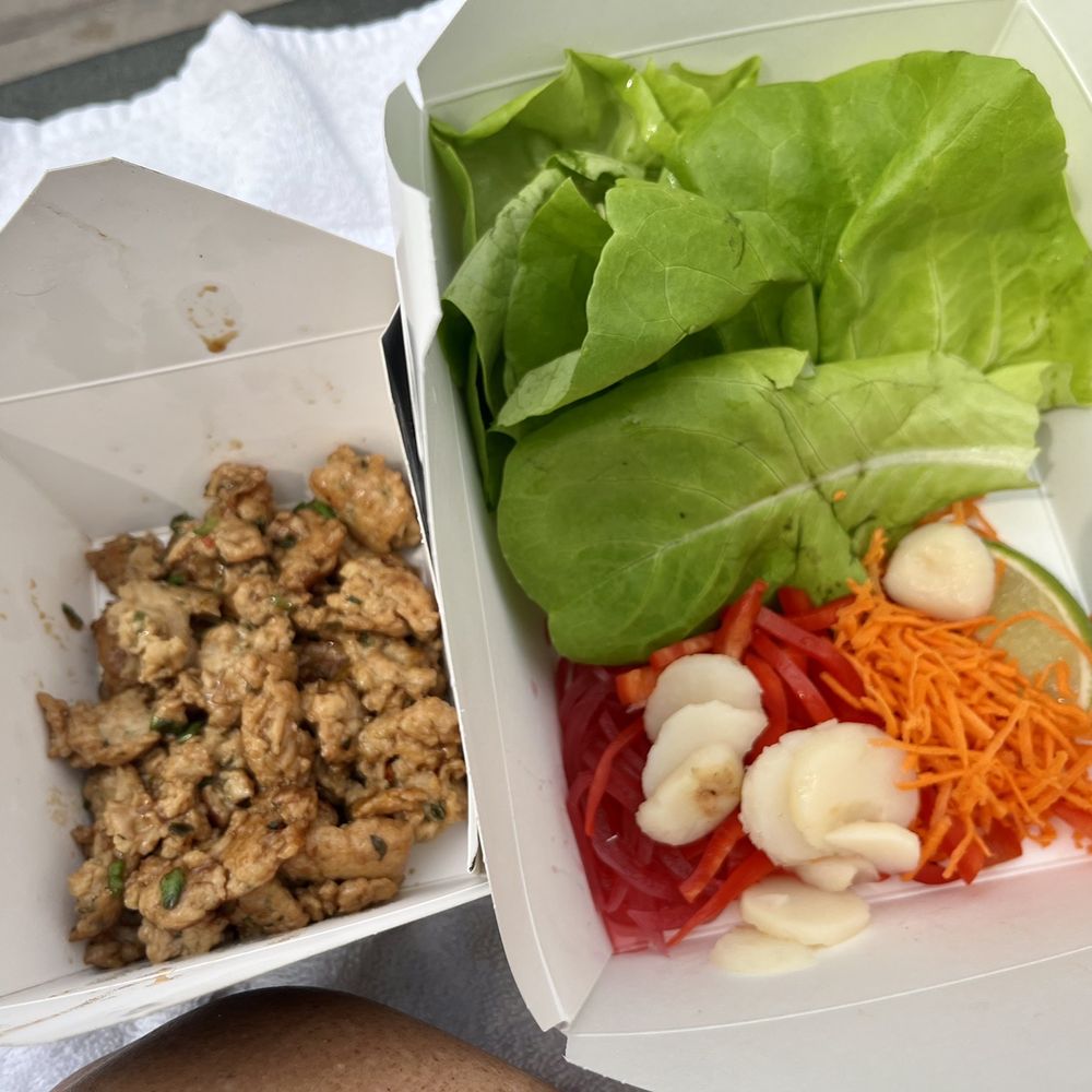 Citrus Fresh Grill - Chicken lettuce cups - New American Near Me - Walnut Creek, California Citrus Fresh Grill - Chicken lettuce cups - New American Near Me - Walnut Creek, California