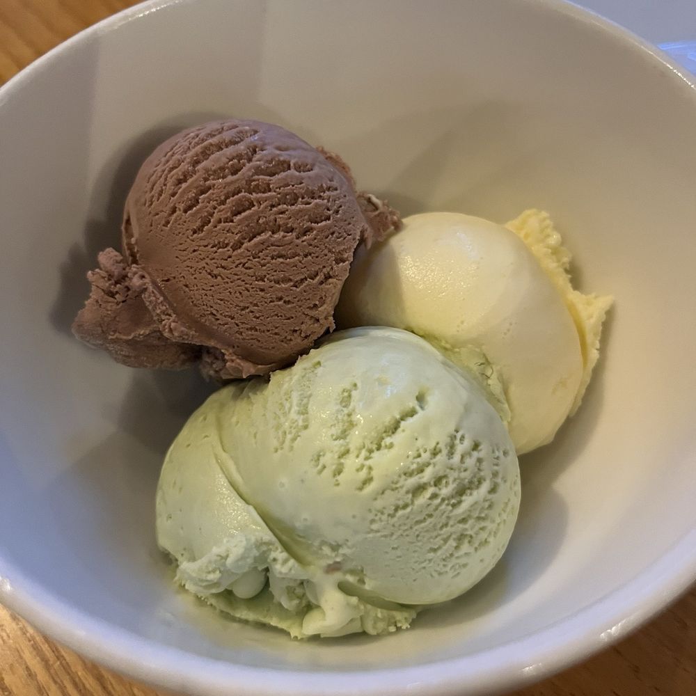 Citrine Cafe - 3 way gelato dessert - Mediterranean Near Me - Oak Park, Illinois