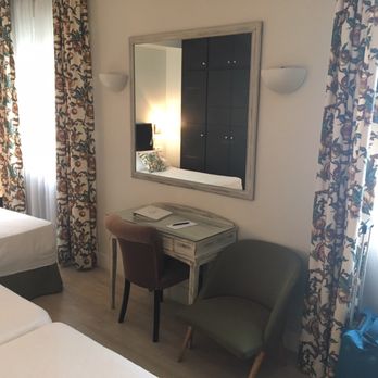 Hotel Moderno - Hotels & Travel Near Me - Madrid, M