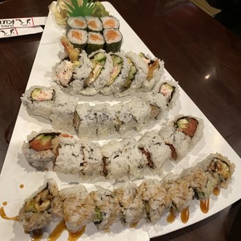 Sushi Kuma - Top to bottom: Maki, tempura roll, california roll, spicy tuna roll, rock n' roll - Sushi Bars Near Me - El Dorado Hills, California Sushi Kuma - Top to bottom: Maki, tempura roll, california roll, spicy tuna roll, rock n' roll - Sushi Bars Near Me - El Dorado Hills, California