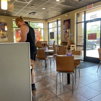 Taco Bell - By the way, they got rid of the televisions that used to be in here!! I will be coming back again at least to this one - Fast Food Near Me - Spring Hill, Florida