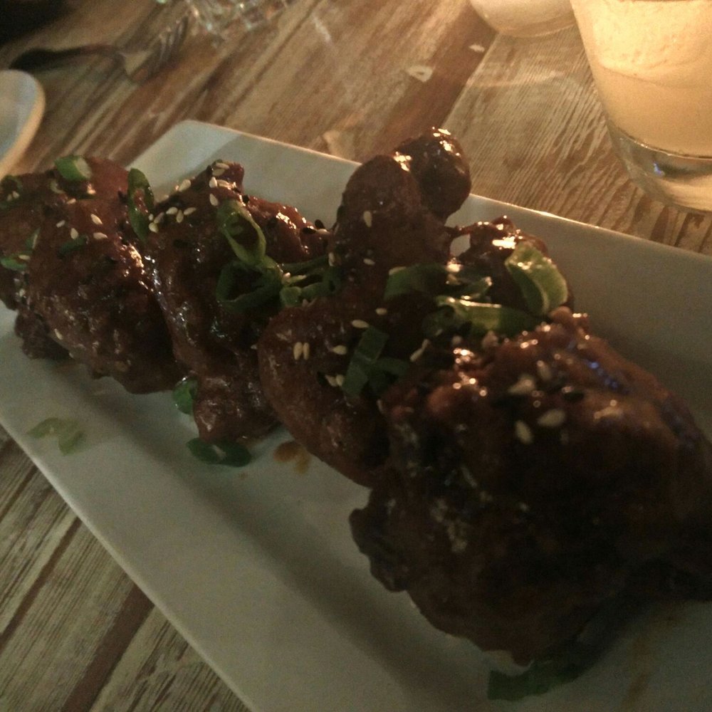 MeeT - Sweet Chili Cauliflower - crispy deep fried veggie - Burgers Near Me - Vancouver, British Columbia