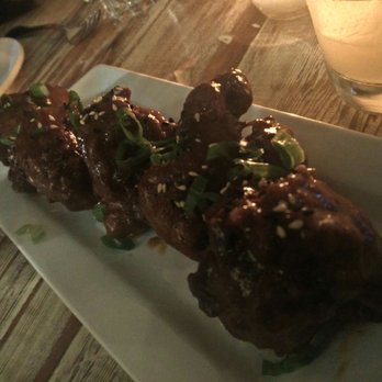 MeeT - Sweet Chili Cauliflower - crispy deep fried veggie - Burgers Near Me - Vancouver, British Columbia