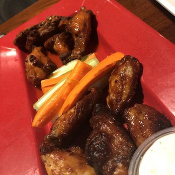 Mellow Mushroom - 10 wings , half hot half BBQ - Pizza Near Me - Durham, North Carolina Mellow Mushroom - 10 wings , half hot half BBQ - Pizza Near Me - Durham, North Carolina