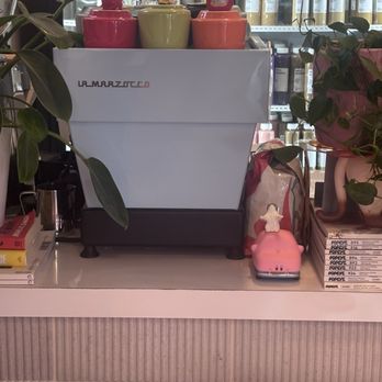 Neko Koneko - Coffee & Tea Near Me - Honolulu, Hawaii