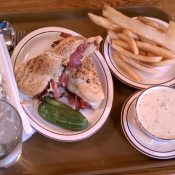 Sam LaGrassa's - Mediocre clam chowder, very sweet Chipotle Pastrami, and good French Fries...disappointment. - Delis Near Me - Boston, Massachusetts Sam LaGrassa's - Mediocre clam chowder, very sweet Chipotle Pastrami, and good French Fries...disappointment. - Delis Near Me - Boston, Massachusetts