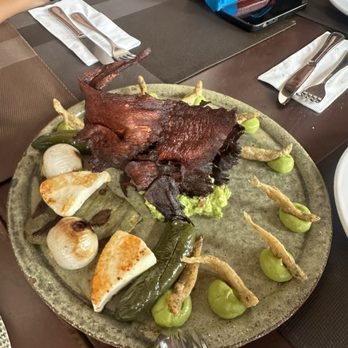 La Conspiración de 1809 - Sampler platter - Mexican Near Me - Morelia, MIC