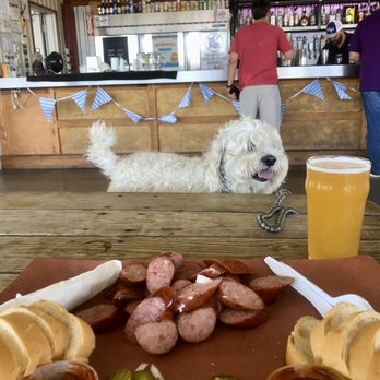 Deacon Baldy's - Food Trucks Near Me - Magnolia, Texas