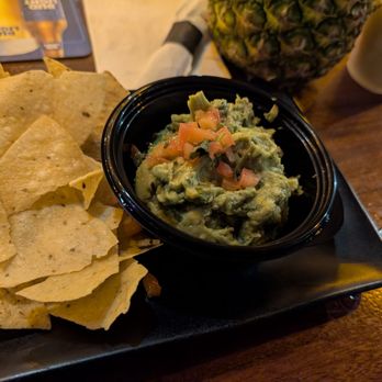 Badfins Food + Brew - Guac - New American Near Me - Clearwater, Florida
