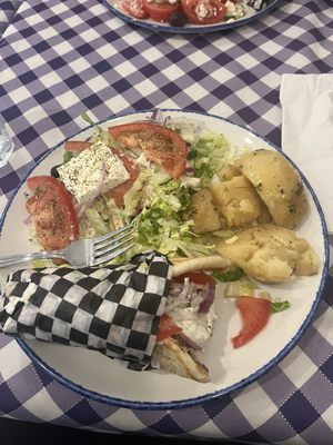 Christina's Cuisine by null