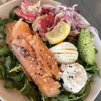 Modern Market Eatery - Keto Smoked Salmon Bowl - Breakfast & Brunch Near Me - Denver, Colorado