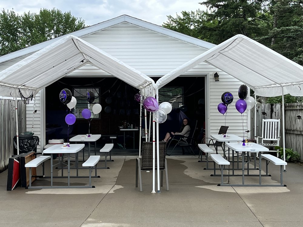 TABLES BY TRACY Updated June 2024 La Crosse, Wisconsin Party