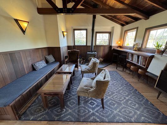 The Waiting Room by null