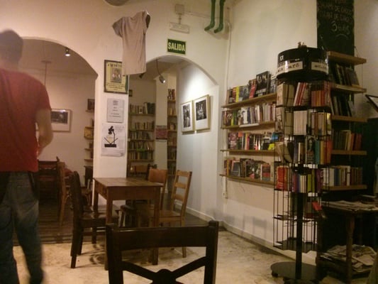 Ubik Café Cafetería Librería by null