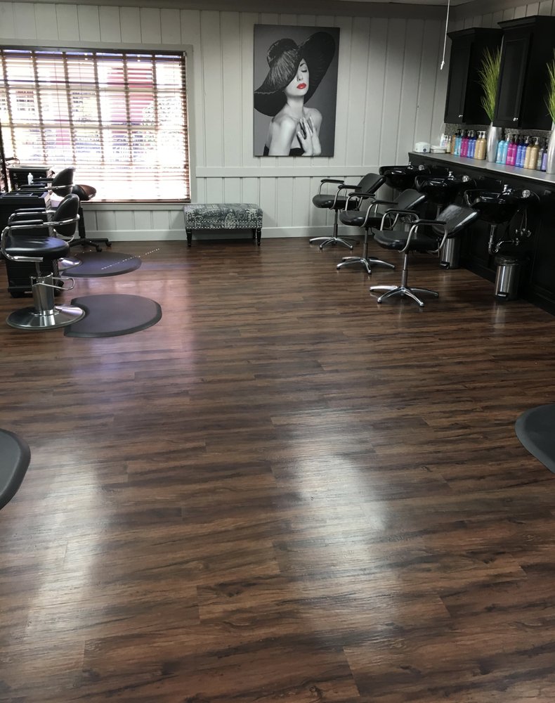 HAIR STUDIO AT FOXCROFT Updated September 2024 7808 Fairview Rd