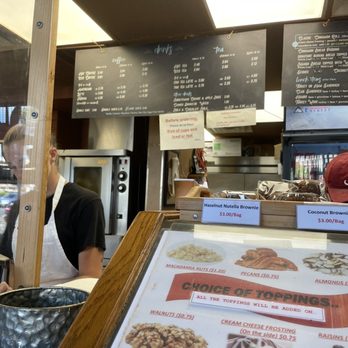 Cinnamon Roll Place - Bakeries Near Me - Kihei, Hawaii Cinnamon Roll Place - Bakeries Near Me - Kihei, Hawaii