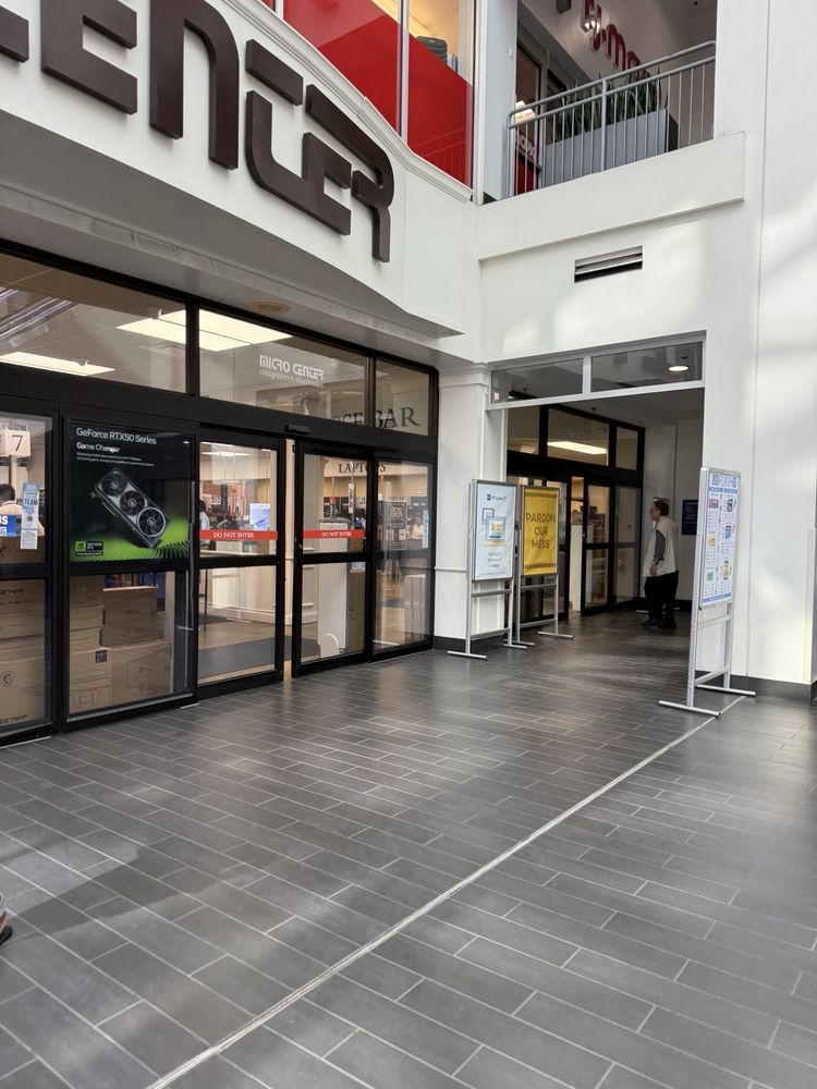 Micro Center