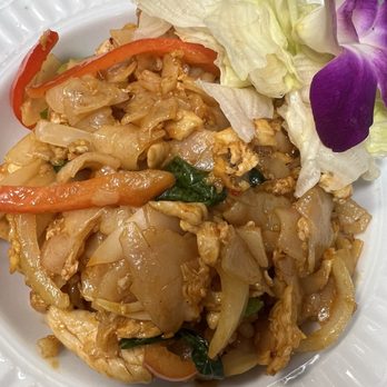 Absolute Thai Cuisine - Thai Near Me - Fulshear, Texas Absolute Thai Cuisine - Thai Near Me - Fulshear, Texas