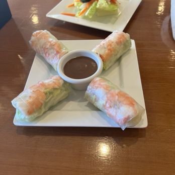 Bo Ne Restaurant - 3. Spring Roll - Vietnamese Near Me - Woodbury, New Jersey