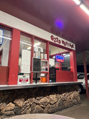 Lou's Burgers by null