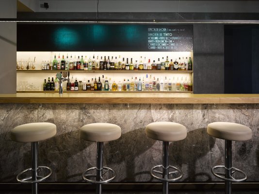 The ICON Hotel & Lounge by null