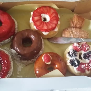Jarams Donuts - Donuts Near Me - Dallas, Texas Jarams Donuts - Donuts Near Me - Dallas, Texas