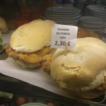 Leitaria e Pastelaria Pomarense - Pork sandwich heaven - Bars Near Me - Lisbon, 11