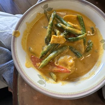 Curry&CoCo Thai Eatery - Chicken Penang - Thai Near Me - Astoria, Oregon