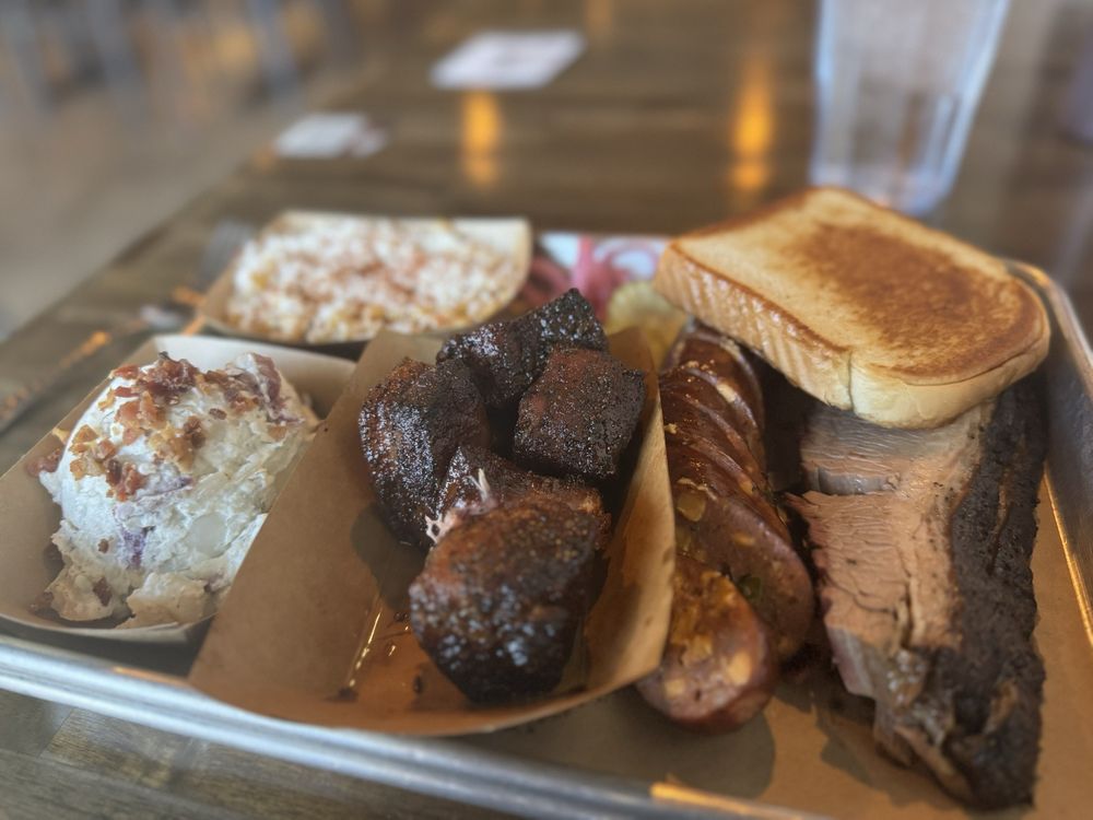 Knight Fire BBQ Logo