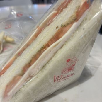 Mana Sandwiches - Turkey pesto mozzarella sandwich - Sandwiches Near Me - Honolulu, Hawaii Mana Sandwiches - Turkey pesto mozzarella sandwich - Sandwiches Near Me - Honolulu, Hawaii